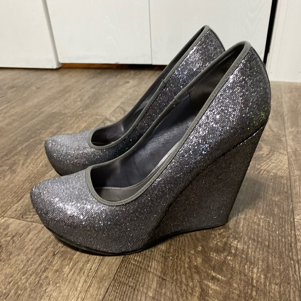 Wedges - Picture 2 of 3